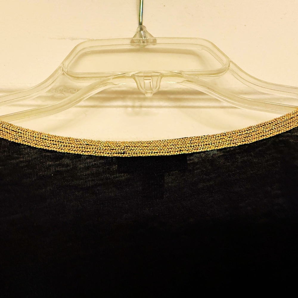 Talbots Black V Neck Top Women's 2X Metallic Gold Trim Short Sleeve Knit Casual - Picture 2 of 8